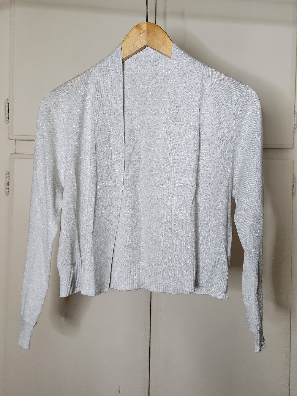 Calvin klein gray with silver glitter long sleeves cardigan